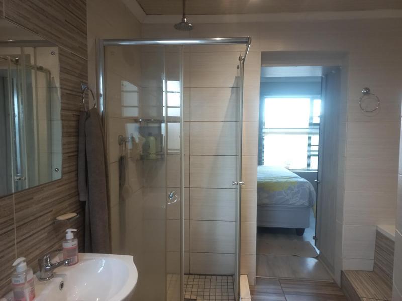 4 Bedroom Property for Sale in Aloevale Eastern Cape